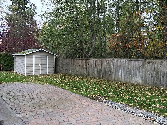 5th image of 9001 65th Ave E