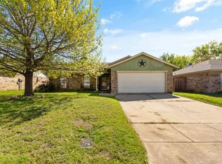 7401 Ridge Rd W, Fort Worth, TX 76133