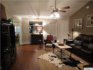 2nd image of 506 Monterey Dr