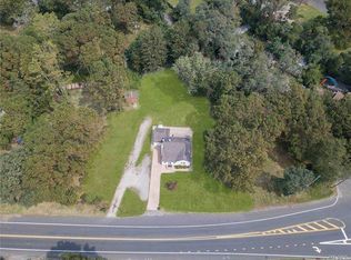 1239 Motor Pkwy, Hauppauge, NY 11788