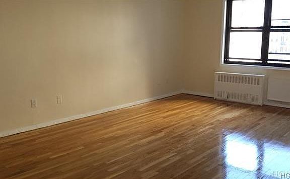 2nd image of 1100 Warburton Ave APT 1F