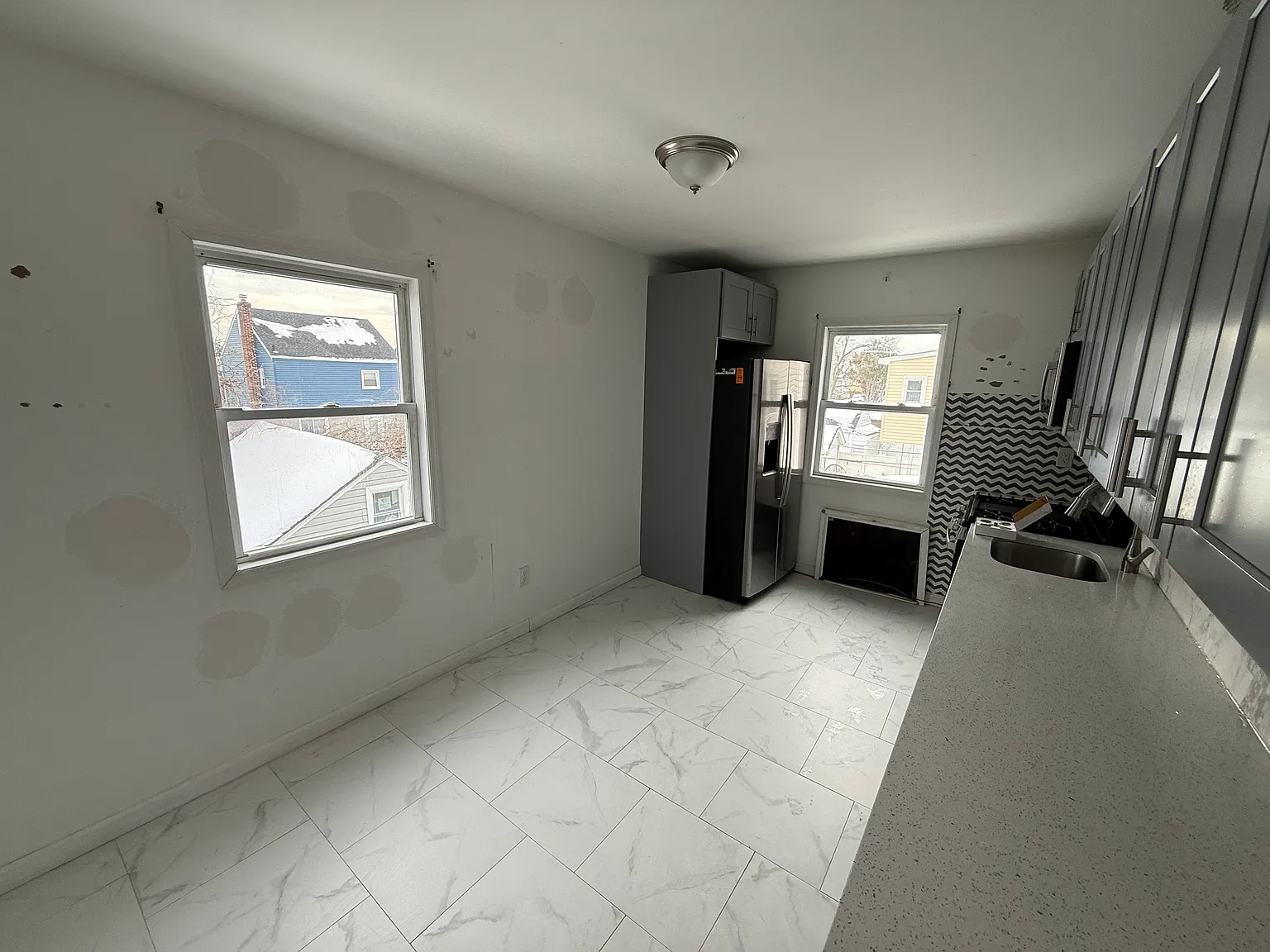 3 bed, 1.5 bath, $3,500 — Photo 4