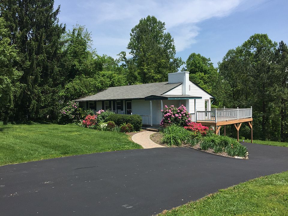 1st image of 4141 Skyland Dr