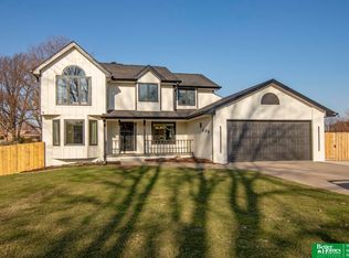 6222 S 43rd St, Omaha, NE 68107