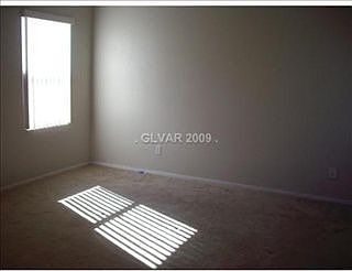 4th image of 7061 Diver Ave