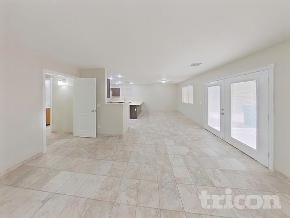 3rd image of 42028 W Sunland Dr
