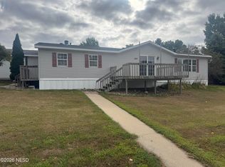 1100 35th St SW, Watertown, SD 57201