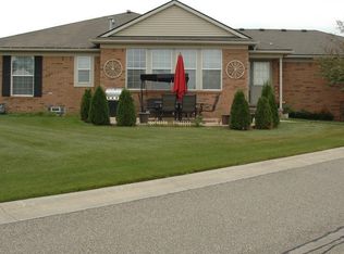 30569 Angela Marie Ct, Chesterfield, MI 48051
