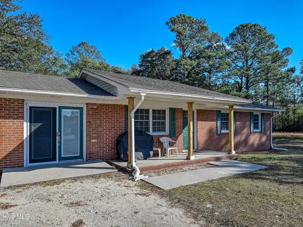 181 Manhollow Church Road, Hampstead, NC 28443