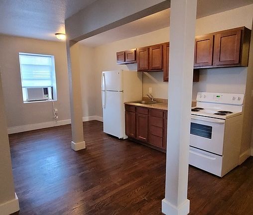 2nd image of 1215 N 18th St #301