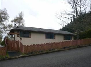 170 NW Mercy Hills Dr, Roseburg, OR 97471
