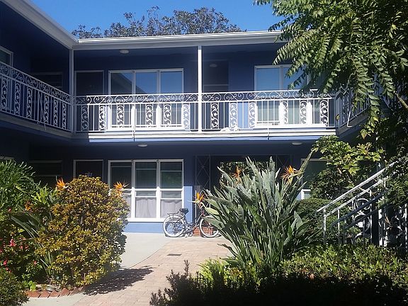 3rd image of 11284 Montana Ave APT 7