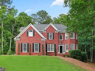 240 Longmead Dr, Fayetteville, GA 30215