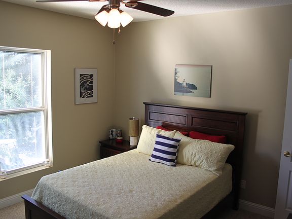 3rd image of 684 Moon Bay Dr Unit 5