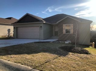 6544 Prairie Cir, Merriam Woods Village, MO 65740