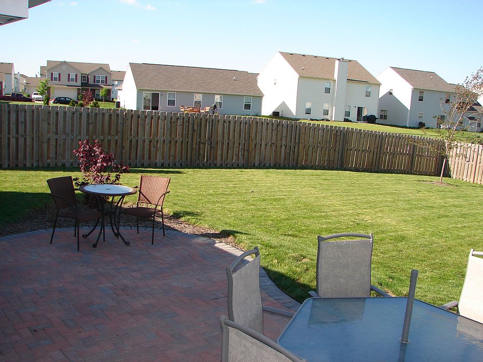 Backyard w/ Brick Patio