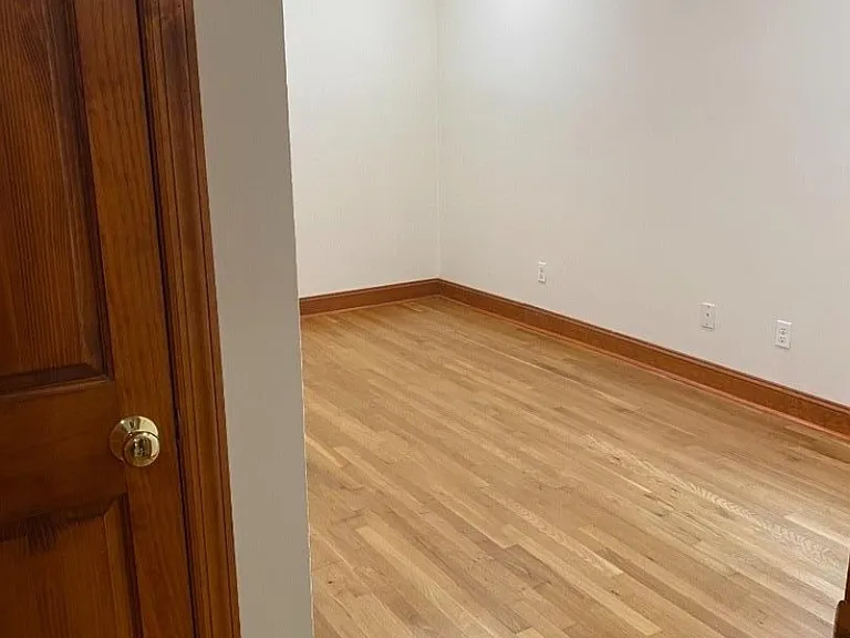 4 Hamilton Ave #1 — Photo 6