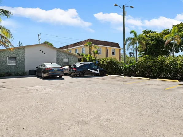 706 N G Street, Lake Worth Beach, FL 33460