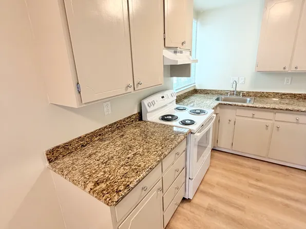 222 N Willard St #1, San Francisco, CA 94118