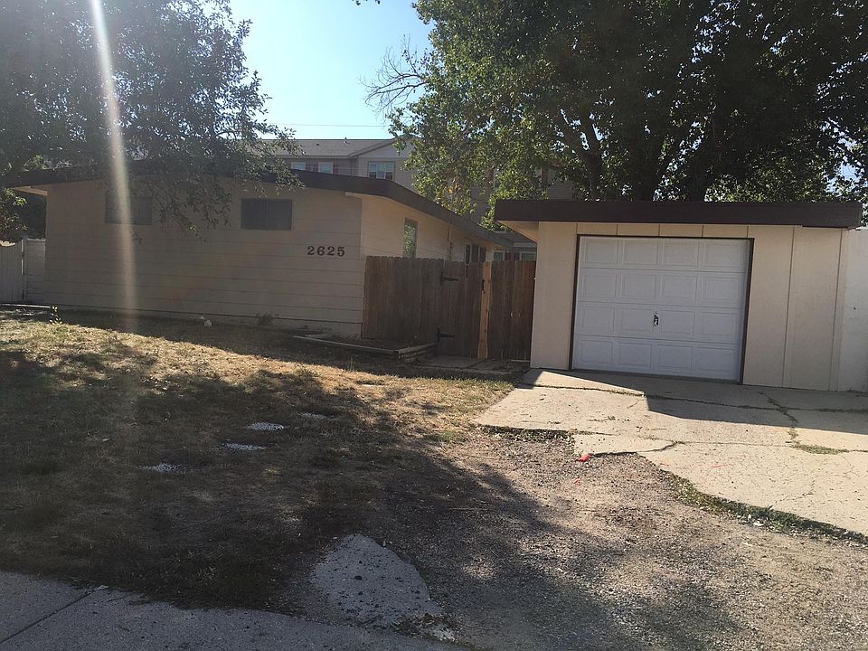 2nd image of 2625 Skylark Ave