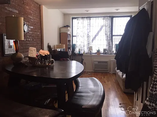 Rented by City Connections Realty | media 58