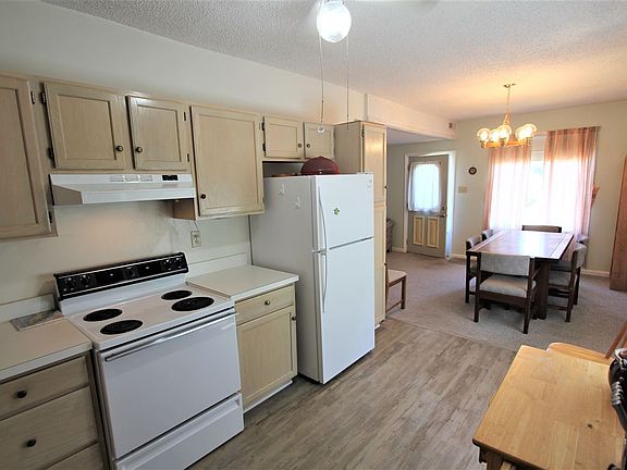 4th image of 412 Cambridge Ave