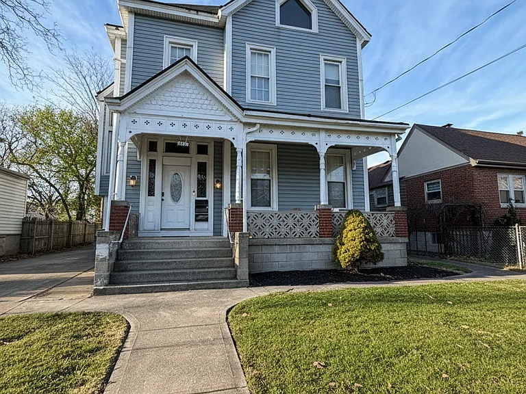4417 Ashland Ave #B — Photo 1