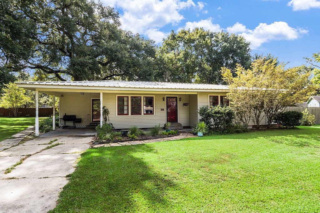 108 Plaquemine Rd - Property Image