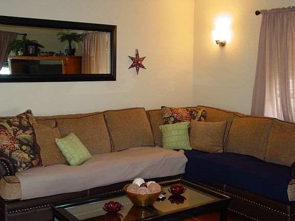 5th image of 301 Palm Ave