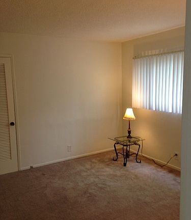 3rd image of 1436 S Bentley Ave APT 5