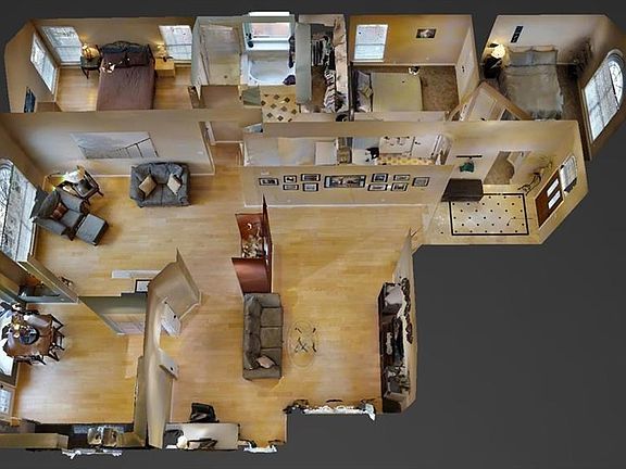 2nd image of 2613 Chancellor Dr