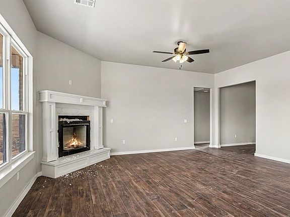 2nd image of 2213 Winter Ridge Rd