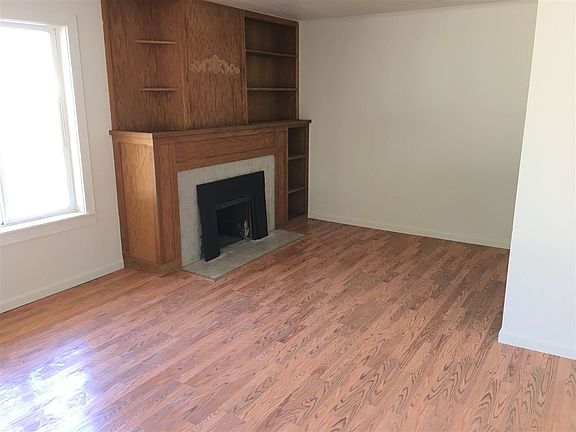 3rd image of 901 E 31st Ave