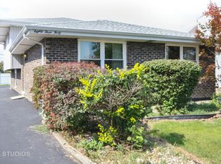 8340 S 79th Ave, Justice, IL 60458