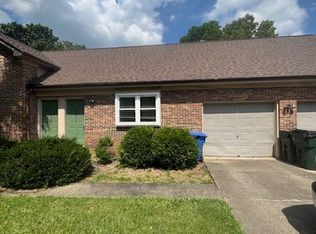 457 Woodview Dr, Lexington, KY 40515