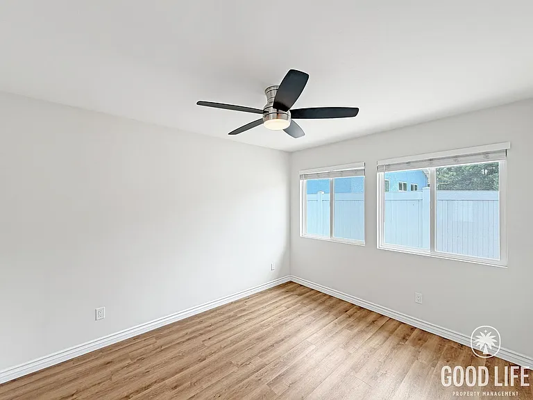 Charming 3B/2BA Home with Attached Garage, Large Yard and Modern Comforts in Quiet Baseball Field... — Photo 7