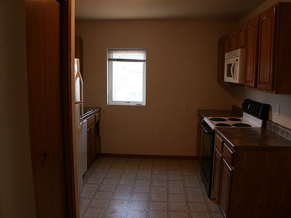 3rd image of 1803 1/2 Franklin St