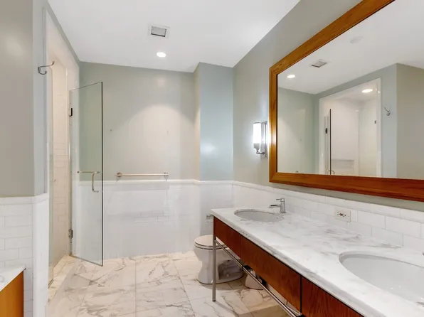 150 Nassau Street image 7 of 16