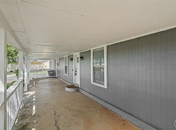 4th image of 143 Longhorn Dr