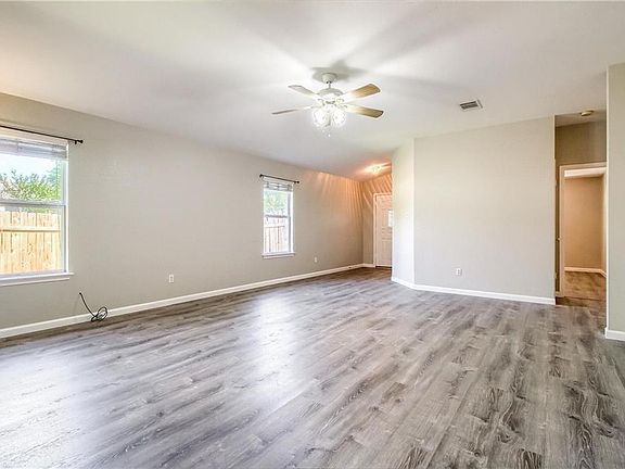 4th image of 244 San Felipe Dr