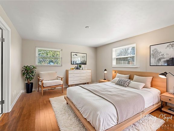 4th image of 2247 E Whipp Rd