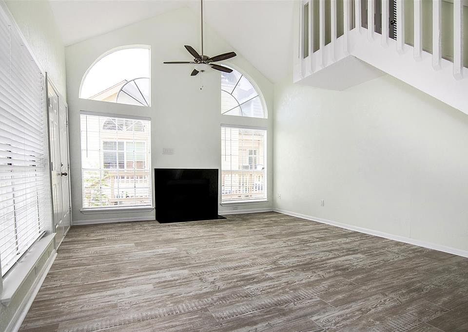 111 Dunbar Estates Dr Friendswood, TX, 77546 Apartments for Rent Zillow
