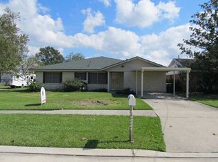 2118 Maple St, Morgan city, LA 70380