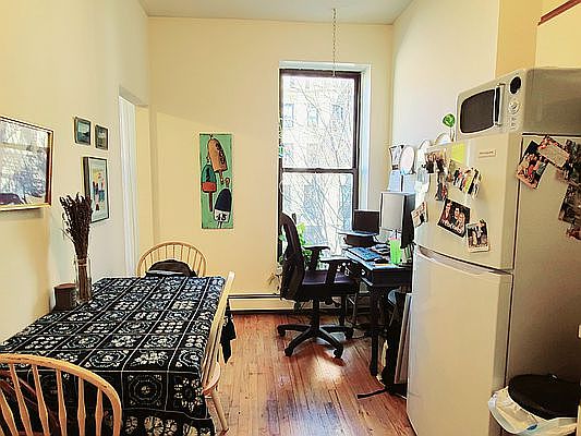 5th image of 59 Clifton Pl APT 2R