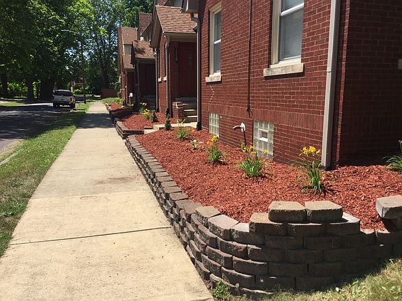 Olde Redford Townhomes
