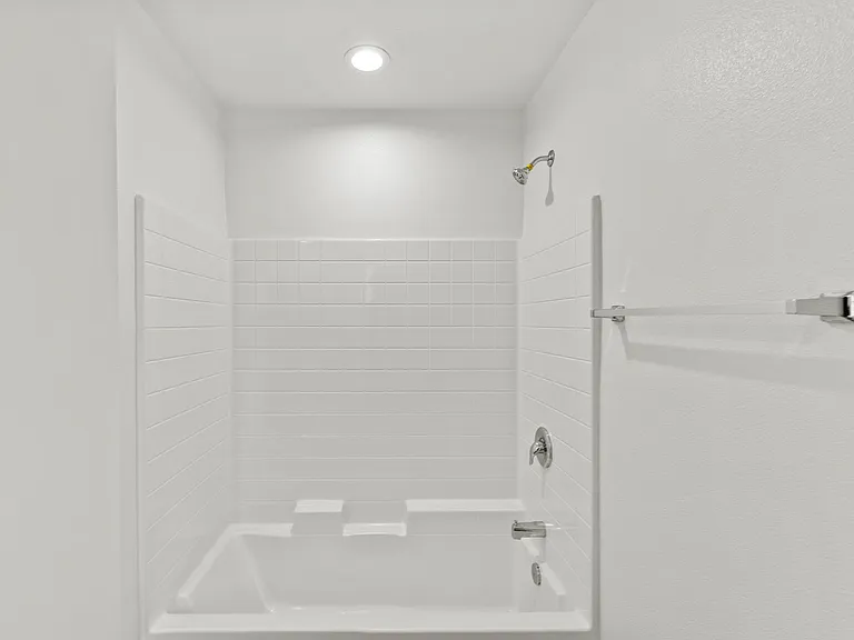 1029 S Montebello Blvd — Photo 34