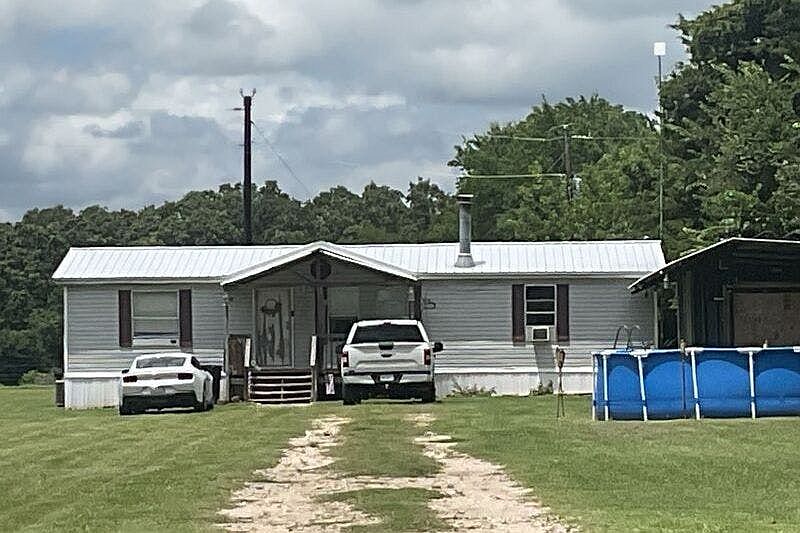 1st image of 456 Rs County Rd #3328