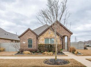 824 Parkside Dr, Argyle, TX 76226