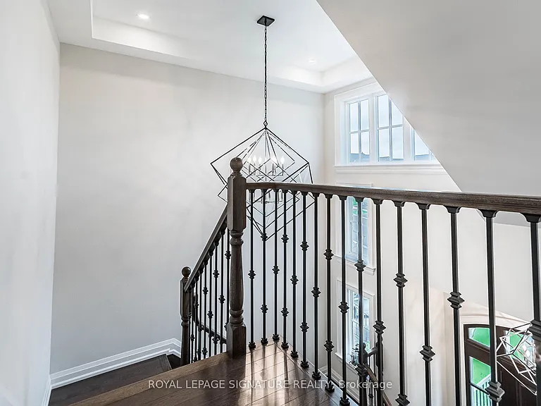 24 Foxtail Ct — Photo 22