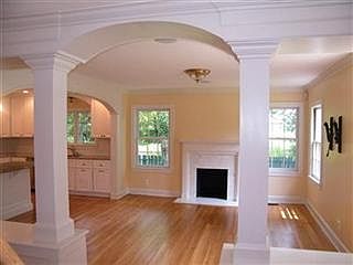 3rd image of 1907 Carolyn Dr